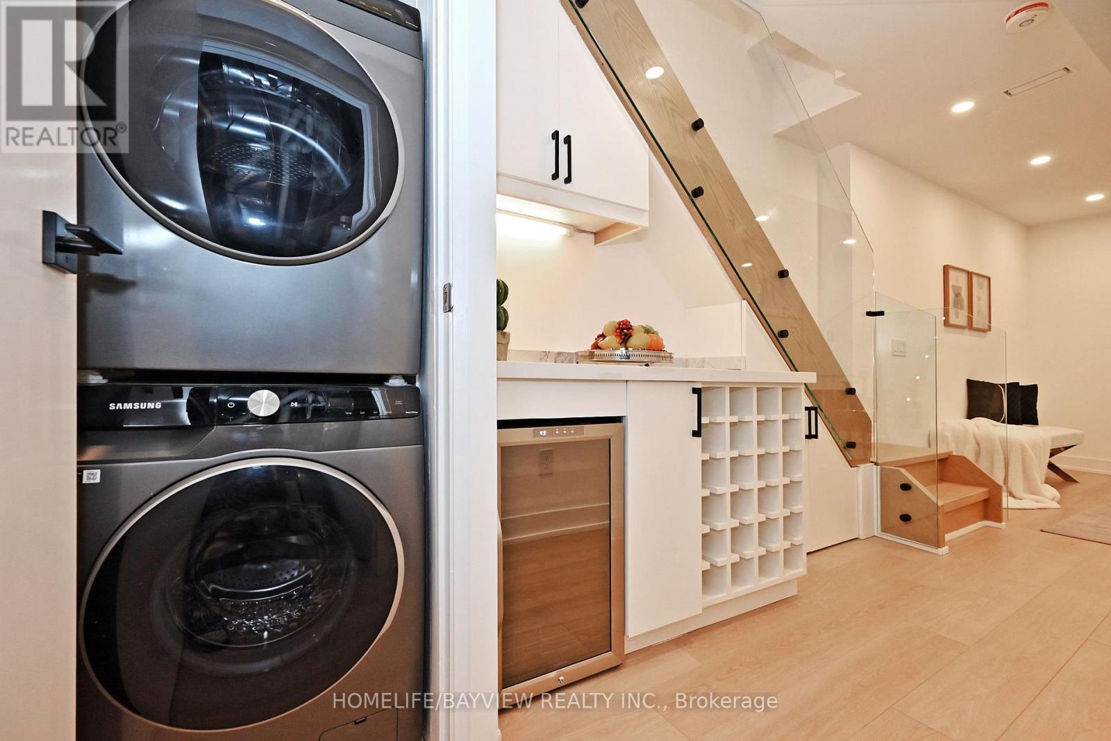 286 Springdale Boulevard, Toronto, Ontario  M4C 2A2 - Photo 43 - E12451551