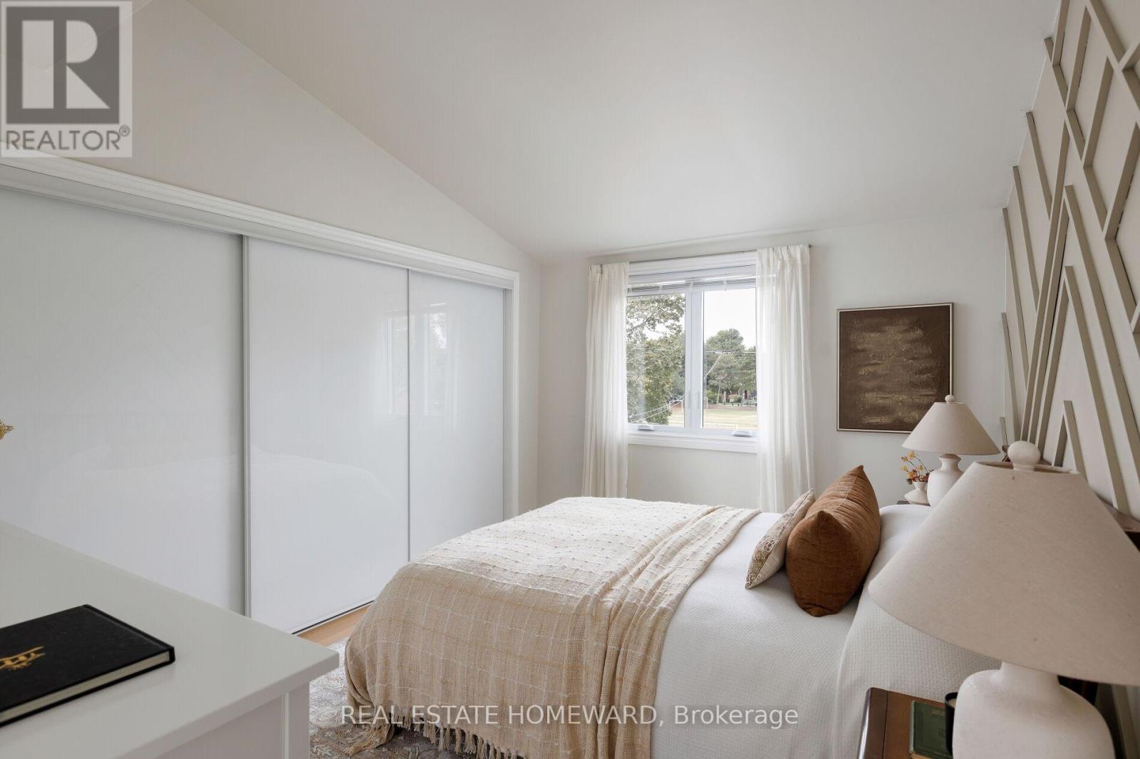 403 Scarborough Road, Toronto, Ontario  M4E 3N1 - Photo 24 - E12451553