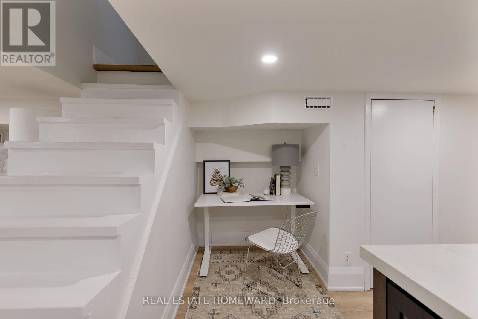 403 Scarborough Road, Toronto, Ontario  M4E 3N1 - Photo 34 - E12451553