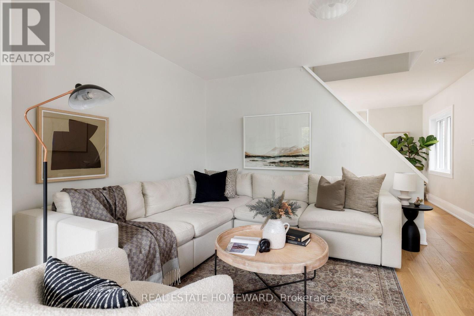 403 Scarborough Road, Toronto, Ontario  M4E 3N1 - Photo 6 - E12451553