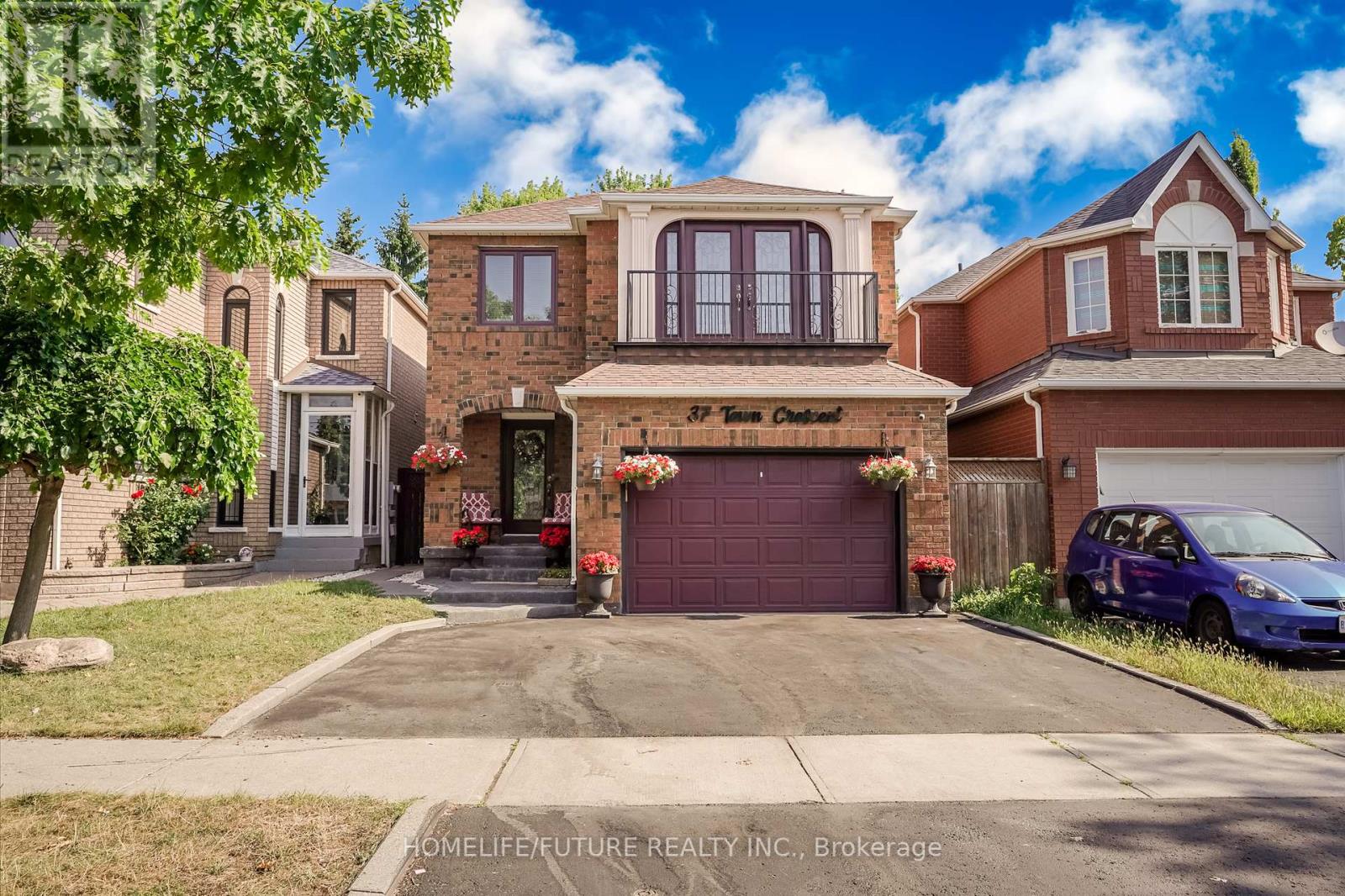 37 Tawn Crescent, Ajax, Ontario  L1Z 1H9 - Photo 1 - E12451633