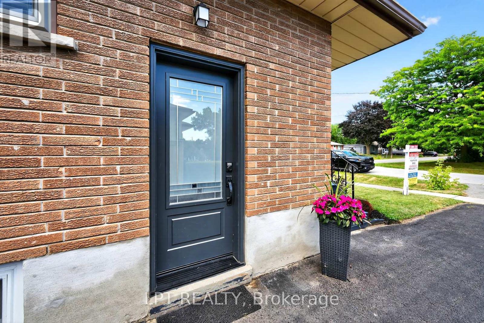 918 Walton Boulevard, Whitby, Ontario  L1N 3G5 - Photo 22 - E12451699