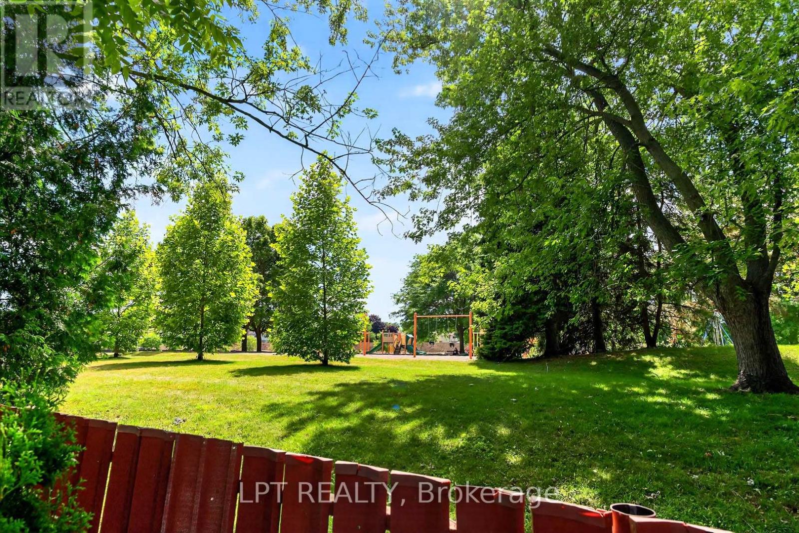 918 Walton Boulevard, Whitby, Ontario  L1N 3G5 - Photo 4 - E12451699