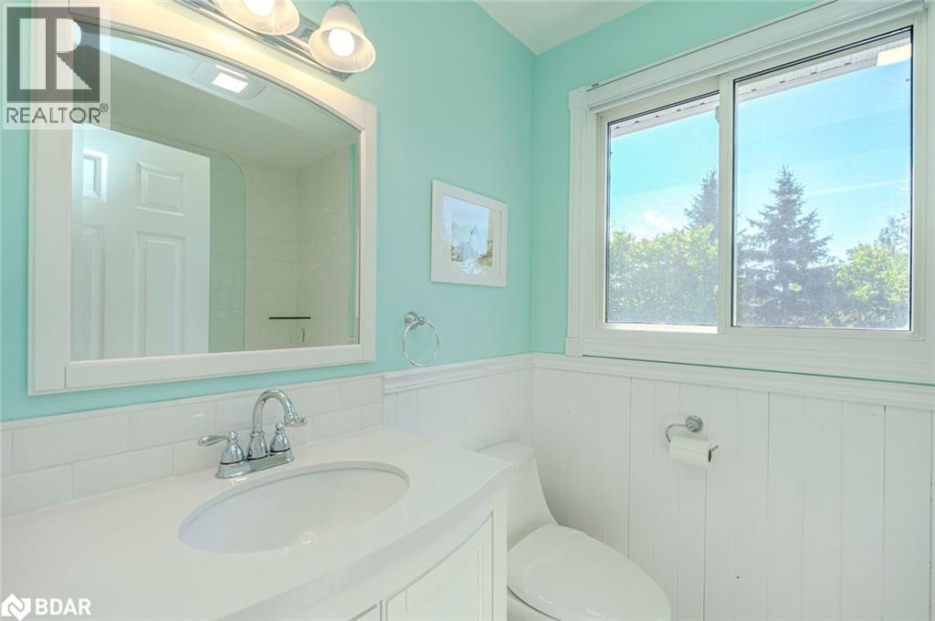 136 Oren Boulevard, Barrie, Ontario  L4N 4N5 - Photo 15 - 40775701