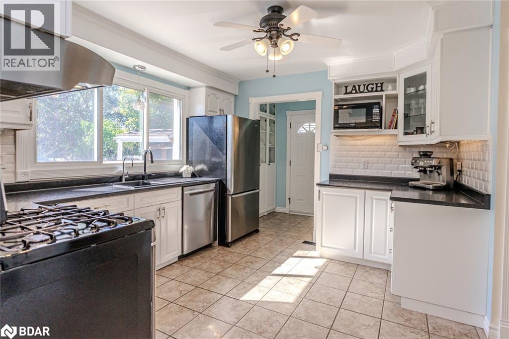 136 Oren Boulevard, Barrie, Ontario  L4N 4N5 - Photo 6 - 40775701