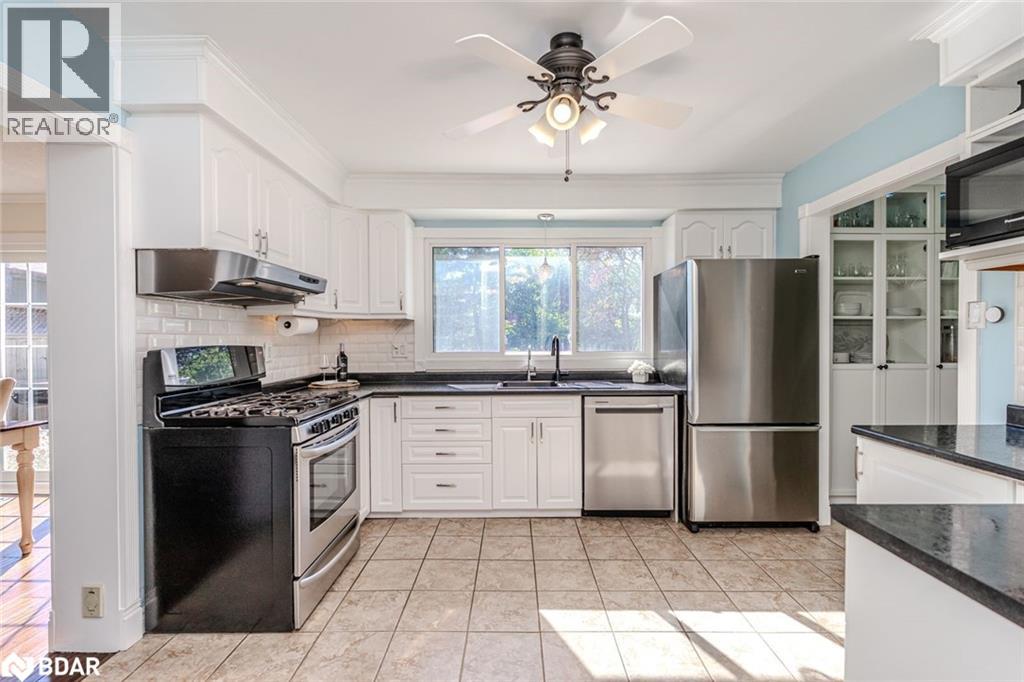 136 Oren Boulevard, Barrie, Ontario  L4N 4N5 - Photo 7 - 40775701