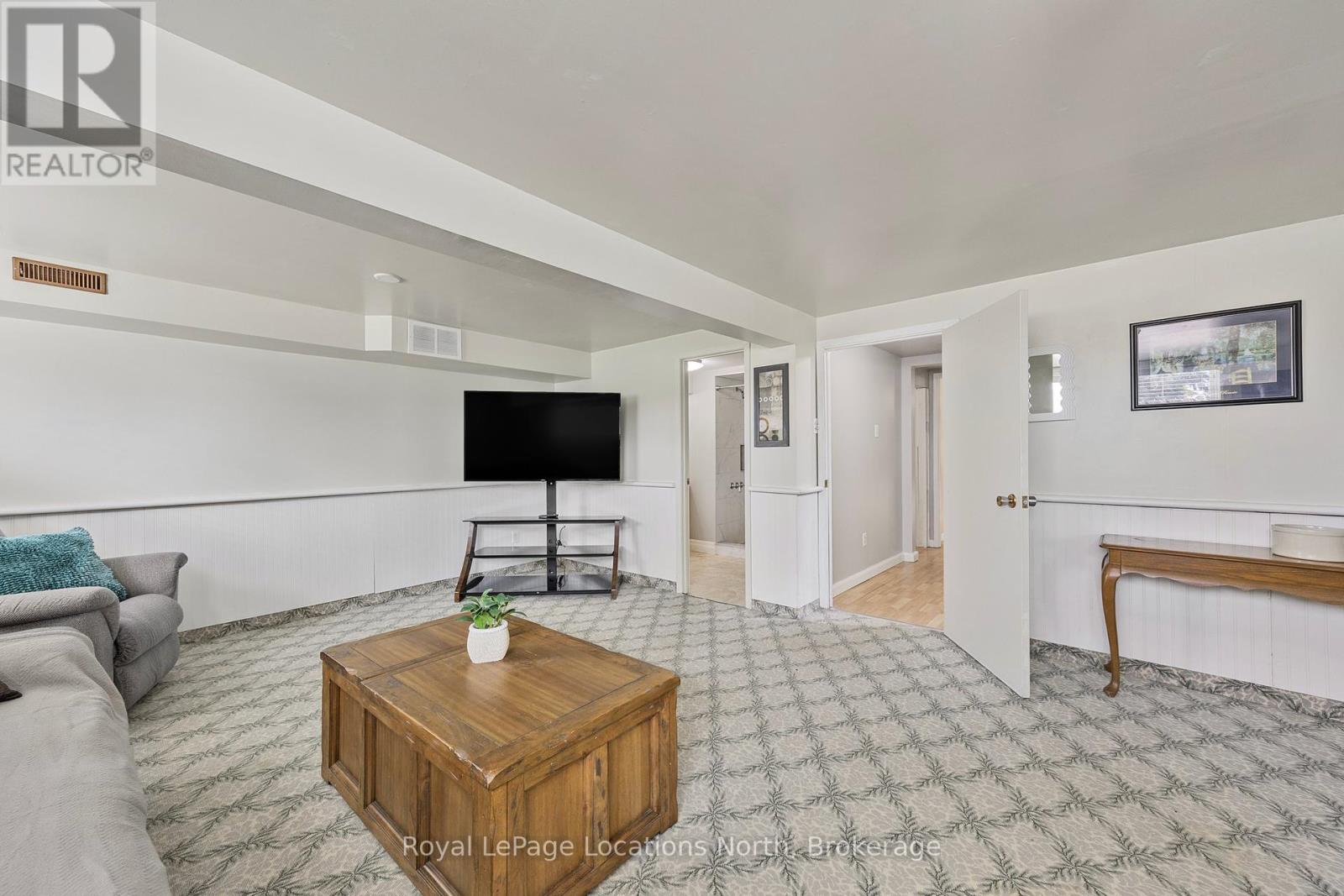163 Collins Street, Collingwood, Ontario  L9Y 4L7 - Photo 26 - S12451781