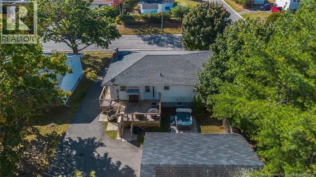 31 Finnamore Street, Oromocto, New Brunswick  E2V 2J9 - Photo 5 - NB128085
