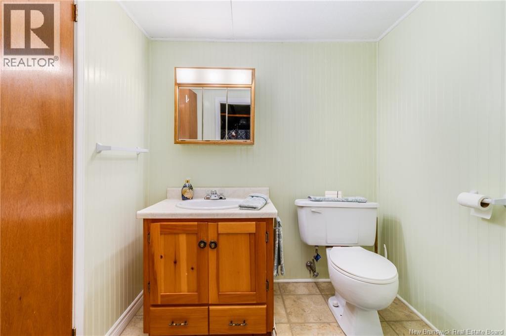 31 Finnamore Street, Oromocto, New Brunswick  E2V 2J9 - Photo 31 - NB128085