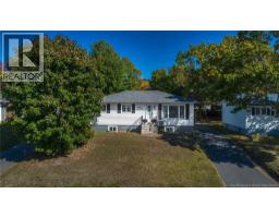 31 Finnamore Street, Oromocto, New Brunswick