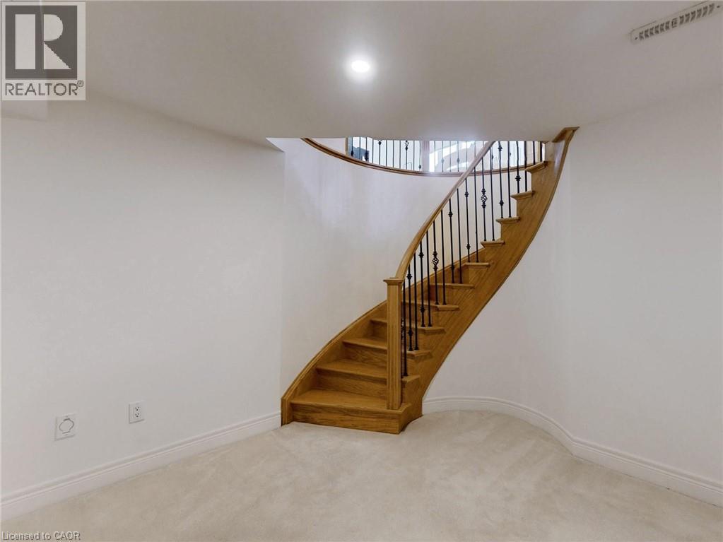 2238 Lyndhurst Drive, Oakville, Ontario  L6H 7V4 - Photo 42 - 40777404