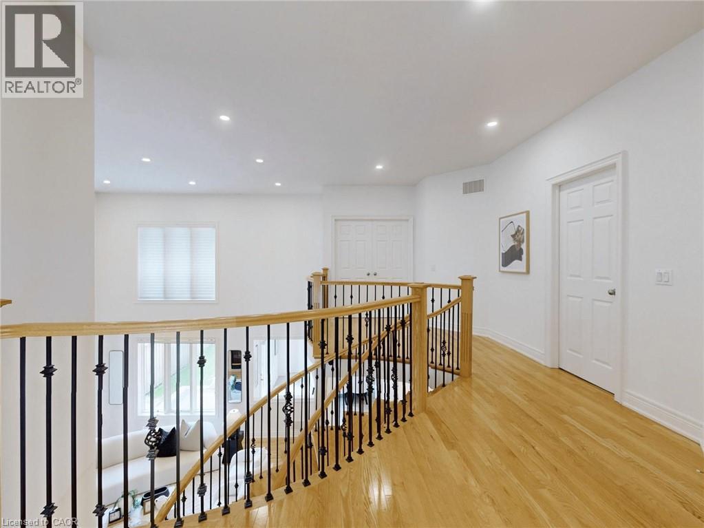 2238 Lyndhurst Drive, Oakville, Ontario  L6H 7V4 - Photo 25 - 40777404