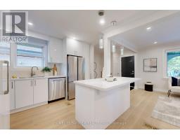 313 CHURCHILL AVENUE, Toronto, Ontario