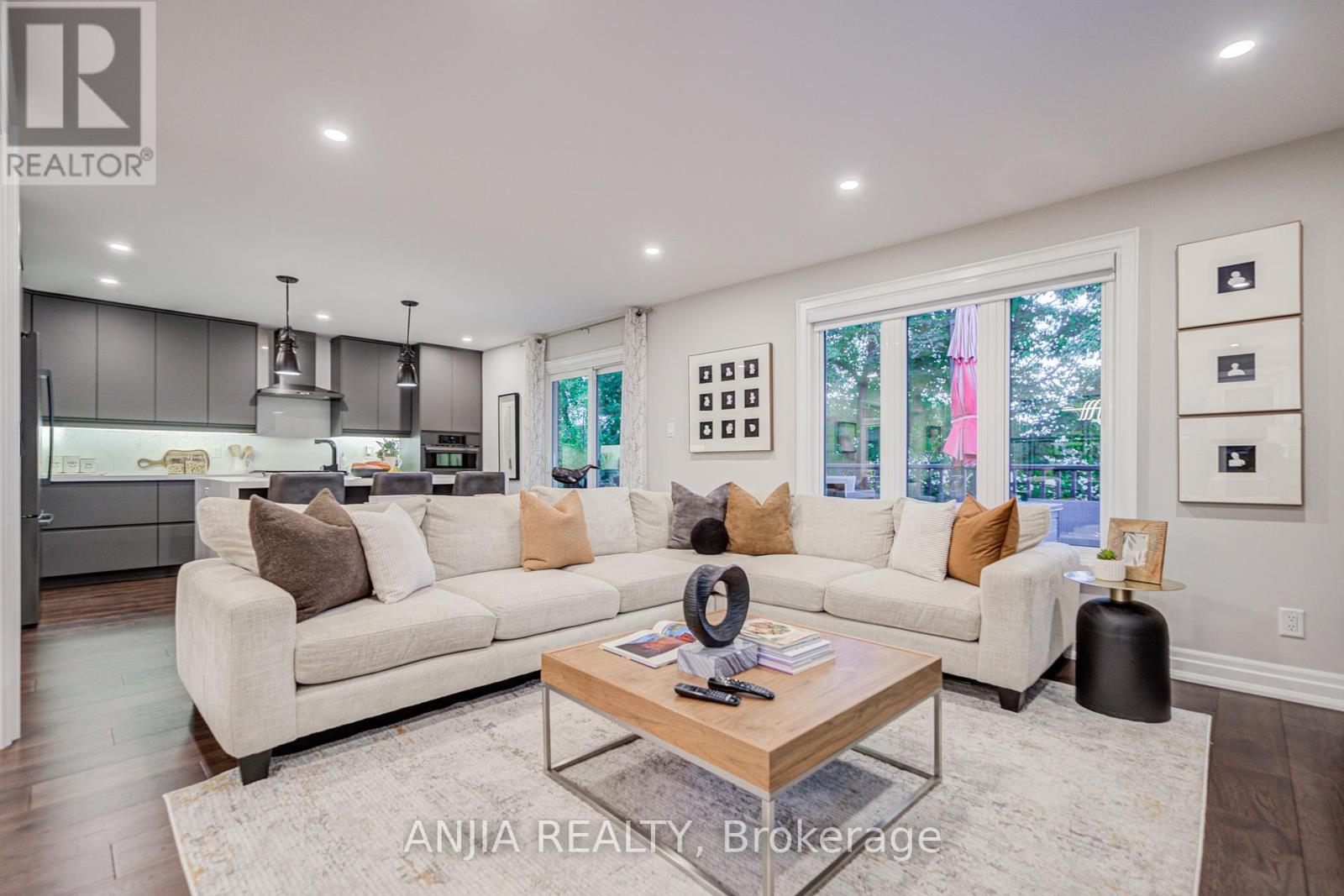 31 Holm Crescent, Markham (Aileen-Willowbrook), Ontario  L3T 5M4 - Photo 17 - N12451543