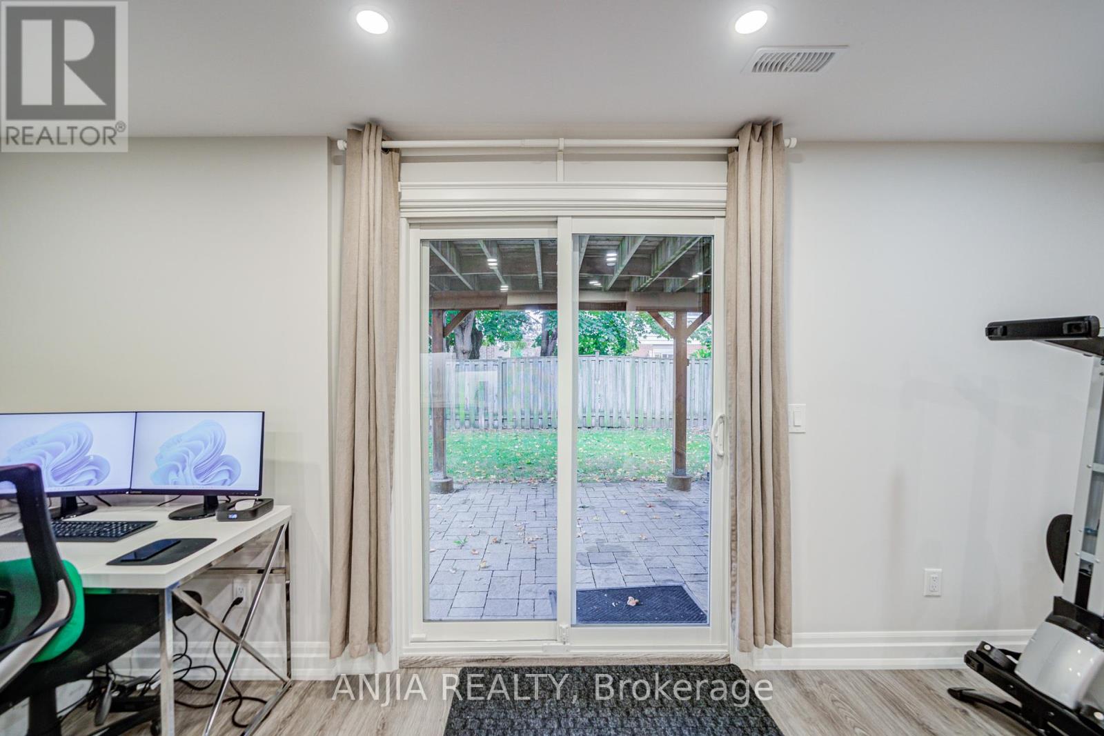 31 Holm Crescent, Markham (Aileen-Willowbrook), Ontario  L3T 5M4 - Photo 46 - N12451543