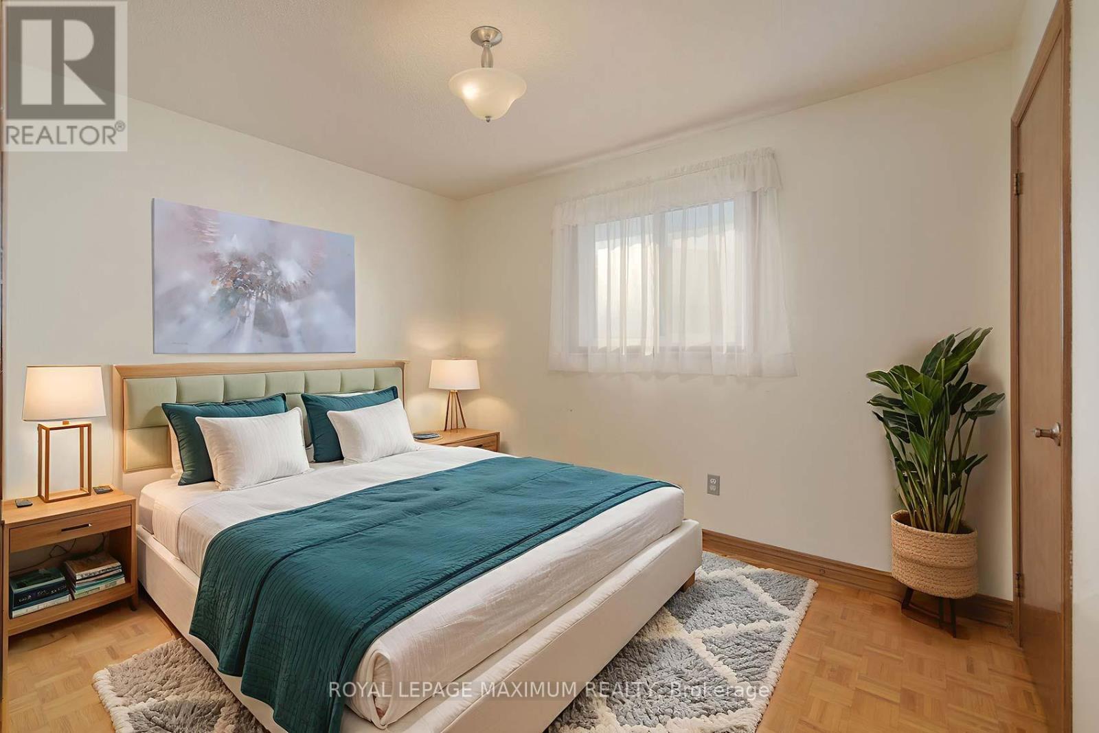 42 Kaiser Drive, Vaughan (West Woodbridge), Ontario  L4L 3V4 - Photo 18 - N12451547