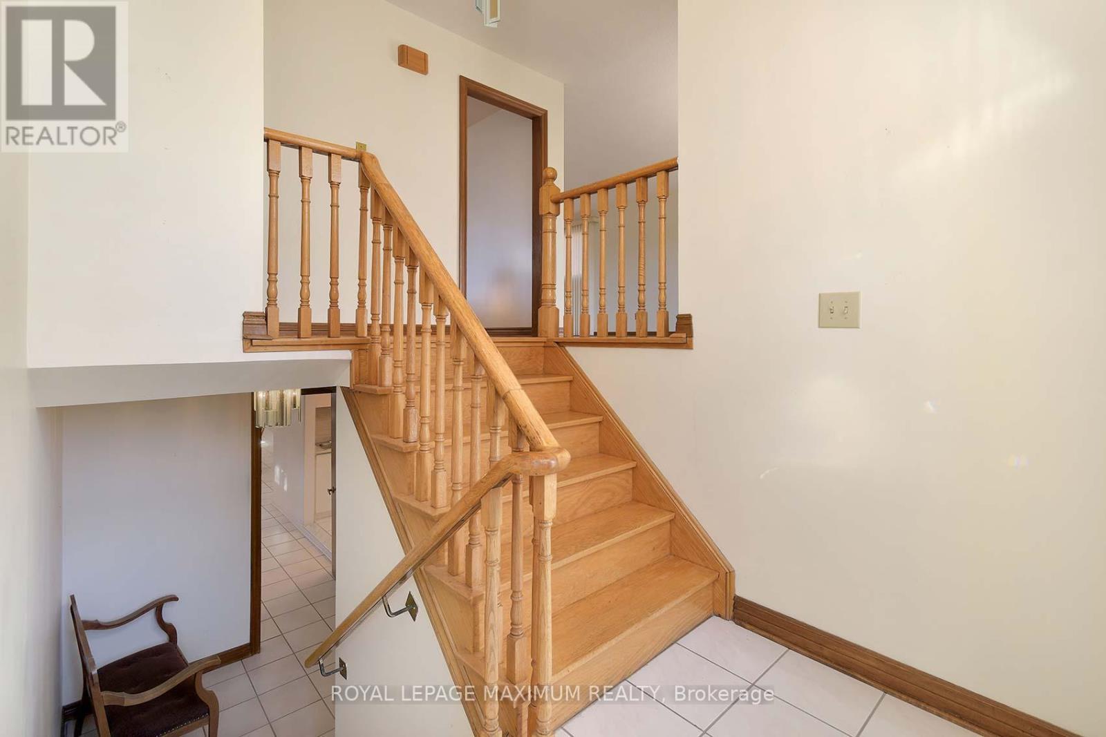 42 Kaiser Drive, Vaughan (West Woodbridge), Ontario  L4L 3V4 - Photo 21 - N12451547