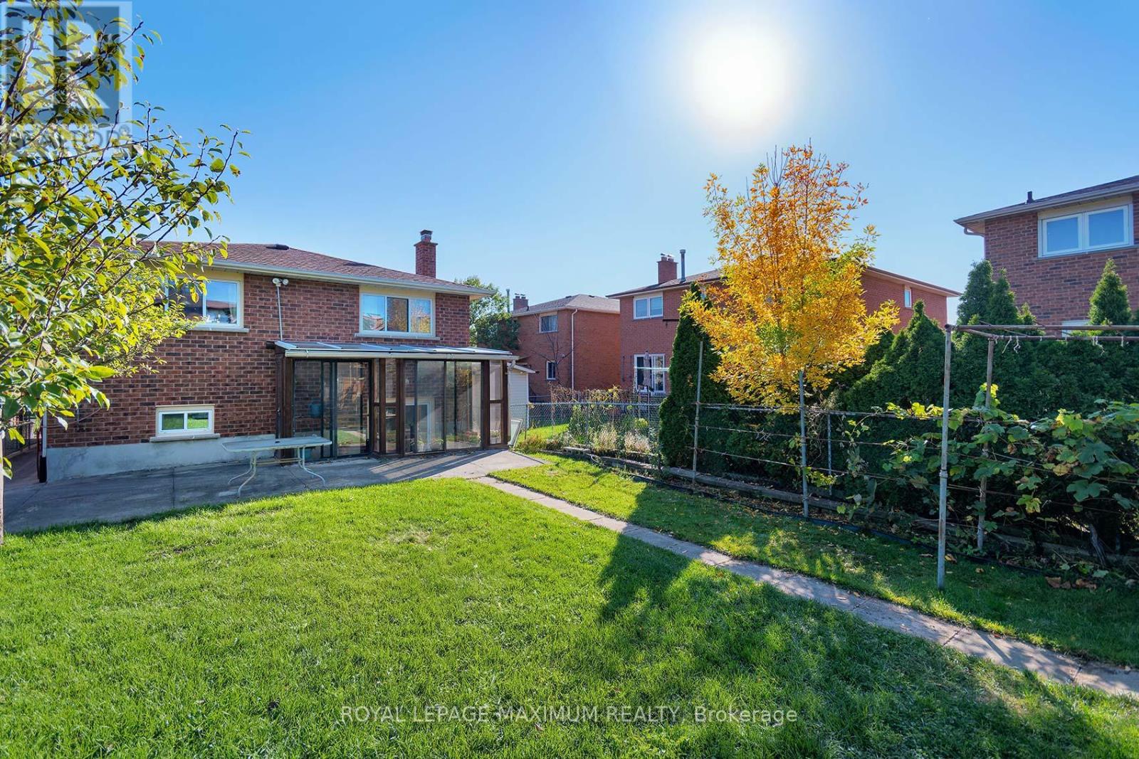 42 Kaiser Drive, Vaughan (West Woodbridge), Ontario  L4L 3V4 - Photo 40 - N12451547