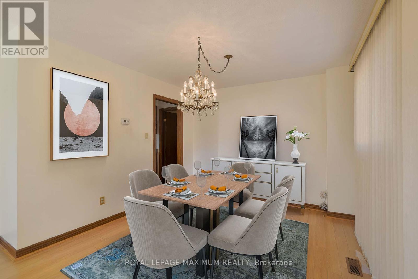 42 Kaiser Drive, Vaughan (West Woodbridge), Ontario  L4L 3V4 - Photo 9 - N12451547