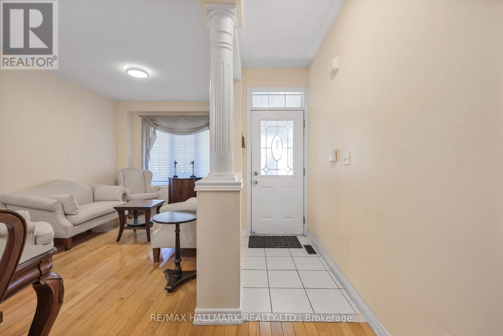 60 Cider Crescent, Richmond Hill (Oak Ridges), Ontario  L4E 4A4 - Photo 4 - N12451597