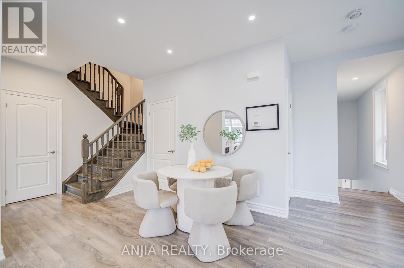 390 Arthur Bonner Avenue, Markham (Cornell), Ontario  L6B 1N1 - Photo 14 - N12451611