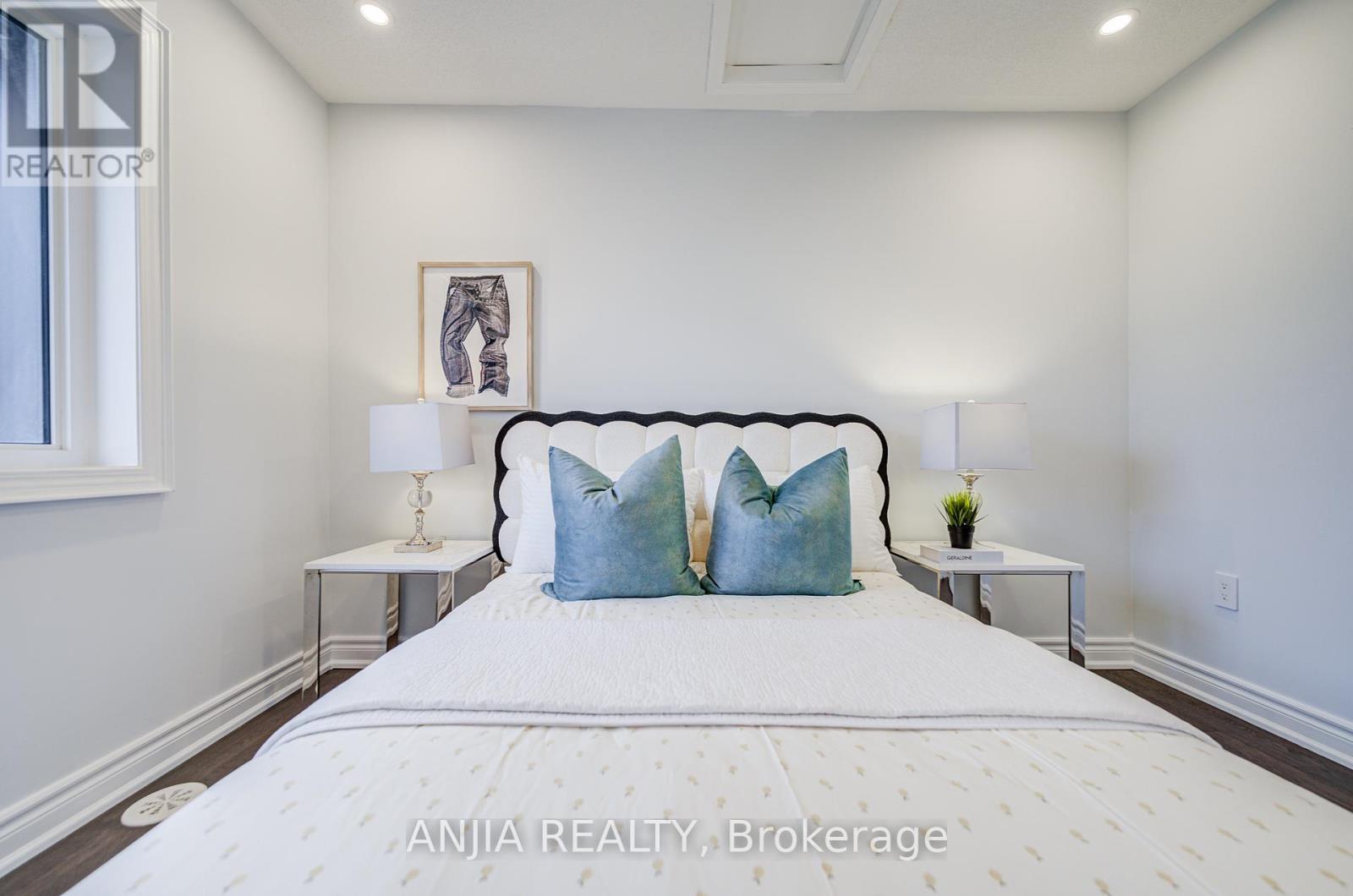 390 Arthur Bonner Avenue, Markham (Cornell), Ontario  L6B 1N1 - Photo 32 - N12451611