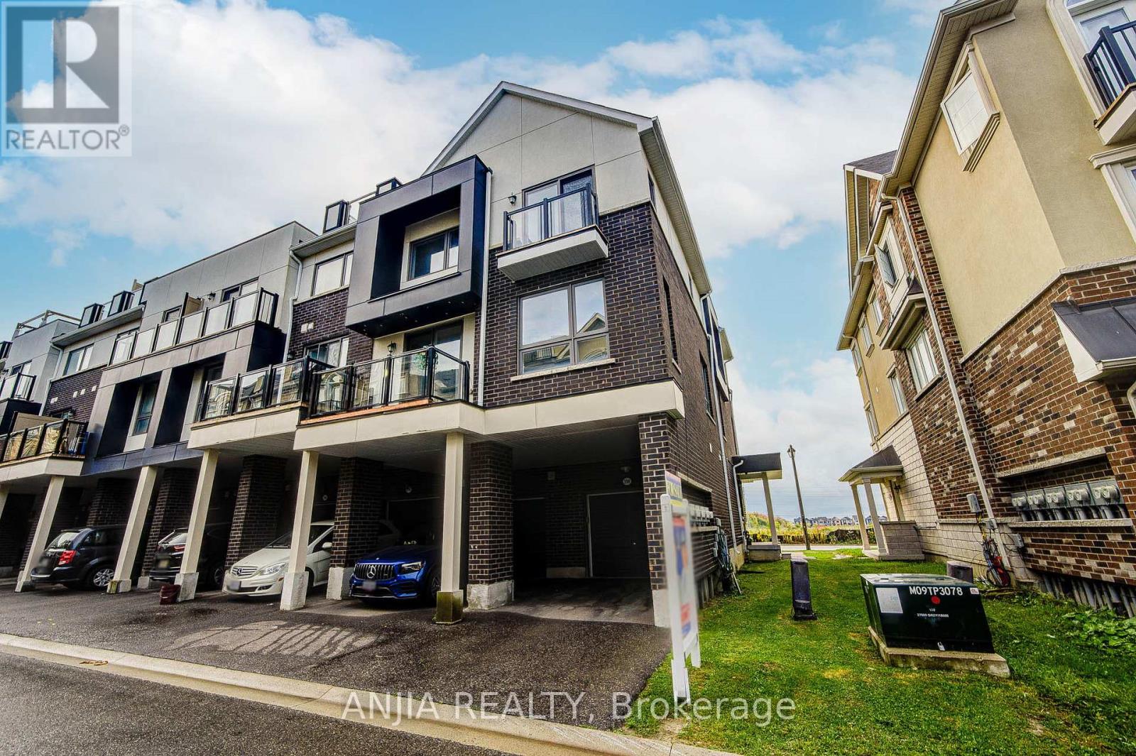 390 Arthur Bonner Avenue, Markham (Cornell), Ontario  L6B 1N1 - Photo 48 - N12451611