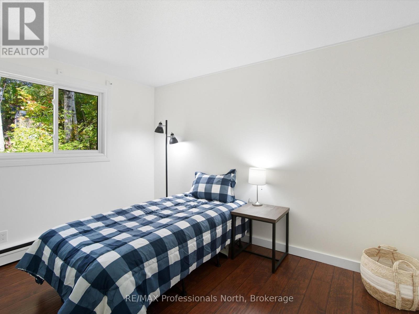 182 Holditch Street, Bracebridge (Macaulay), Ontario  P1L 1E9 - Photo 13 - X12451758