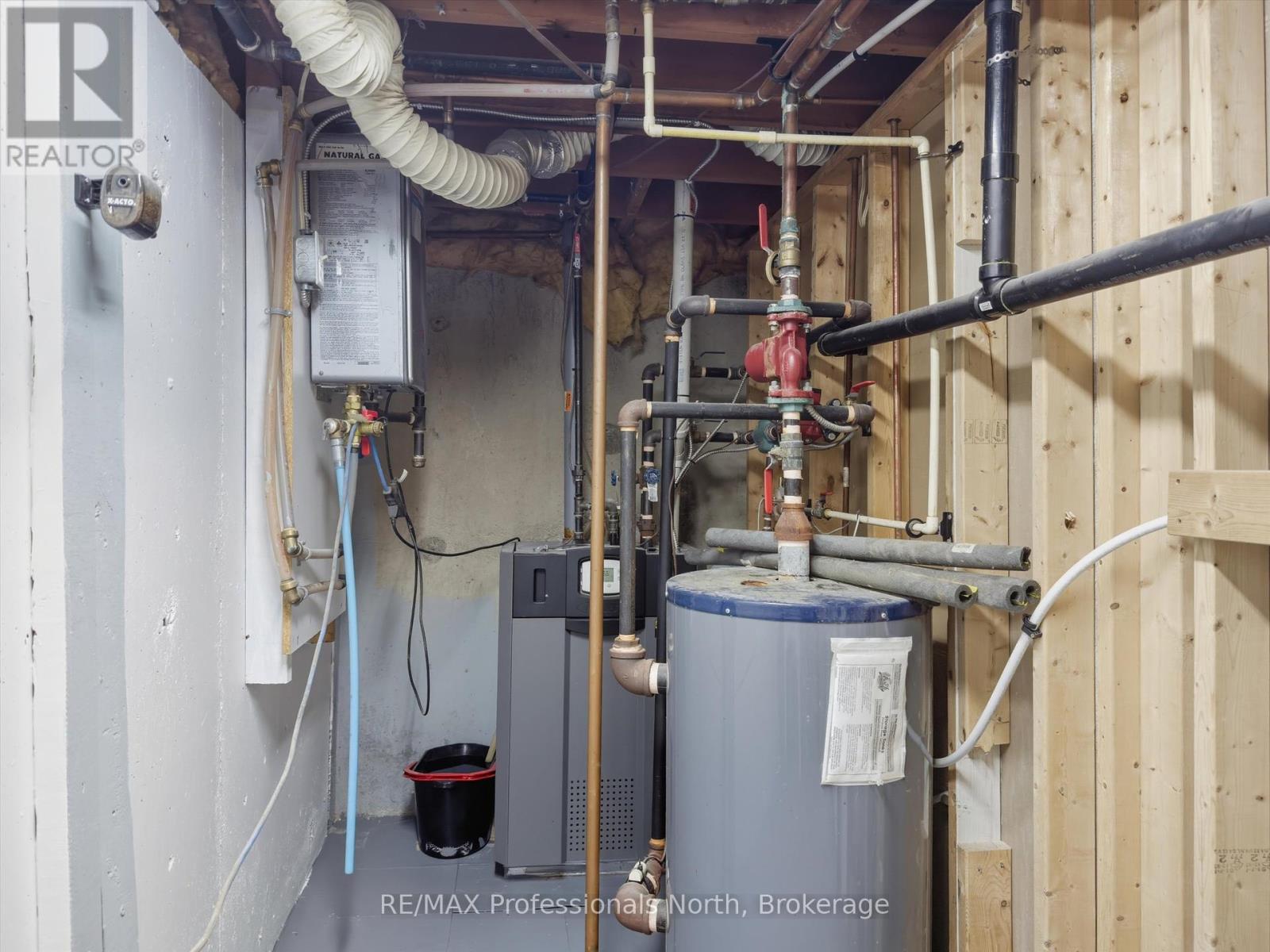 182 Holditch Street, Bracebridge (Macaulay), Ontario  P1L 1E9 - Photo 22 - X12451758