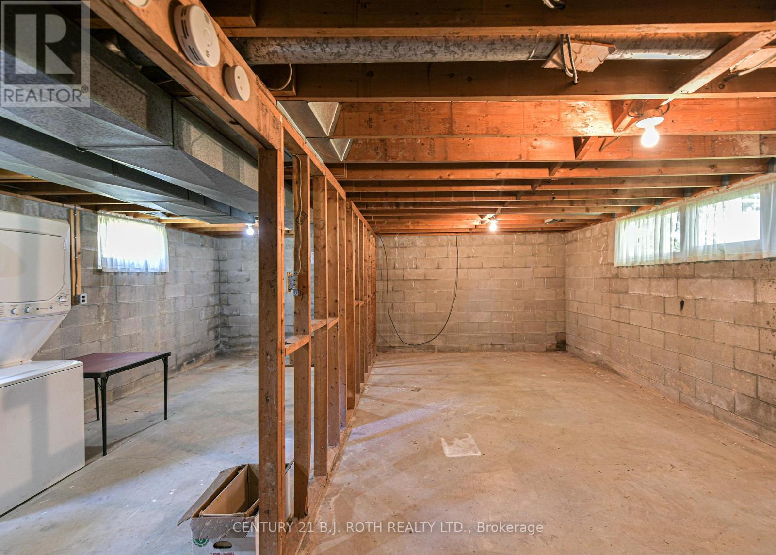 417 Harmon Road, Orillia, Ontario  L3V 2H3 - Photo 41 - S12451594