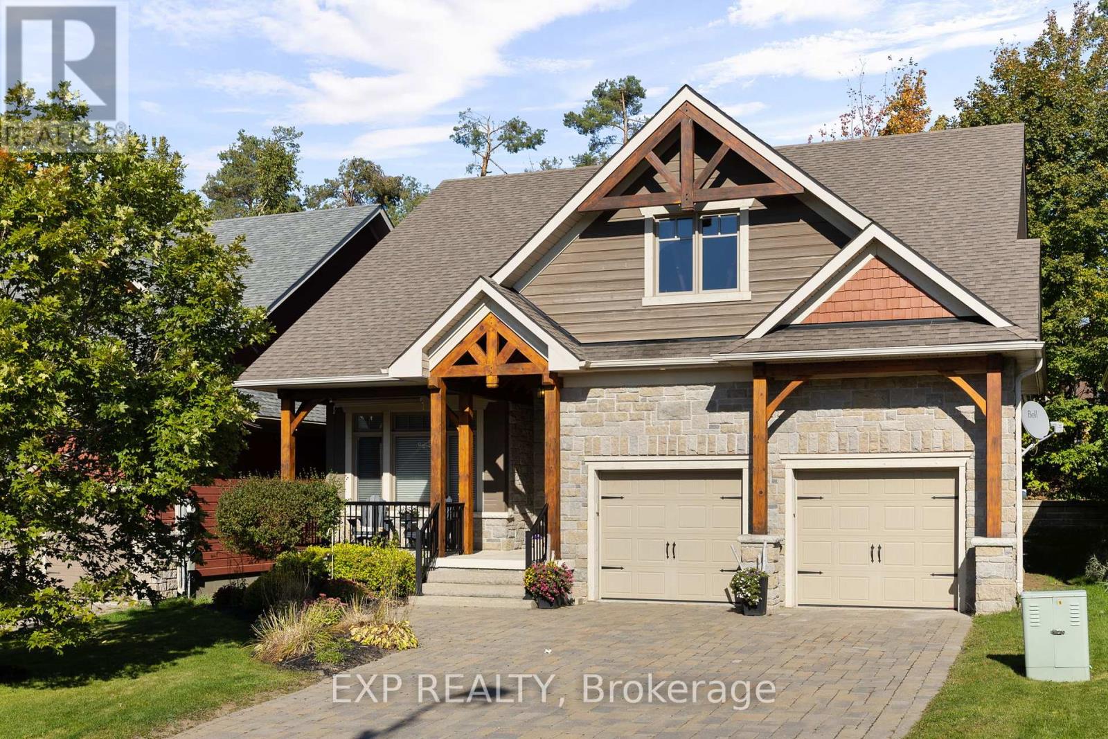 37 Landscape Drive, Oro-Medonte, Ontario  L0L 2L0 - Photo 1 - S12451598