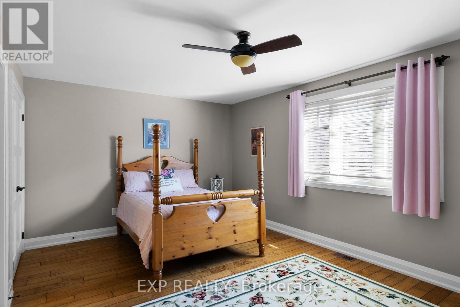 37 Landscape Drive, Oro-Medonte, Ontario  L0L 2L0 - Photo 23 - S12451598