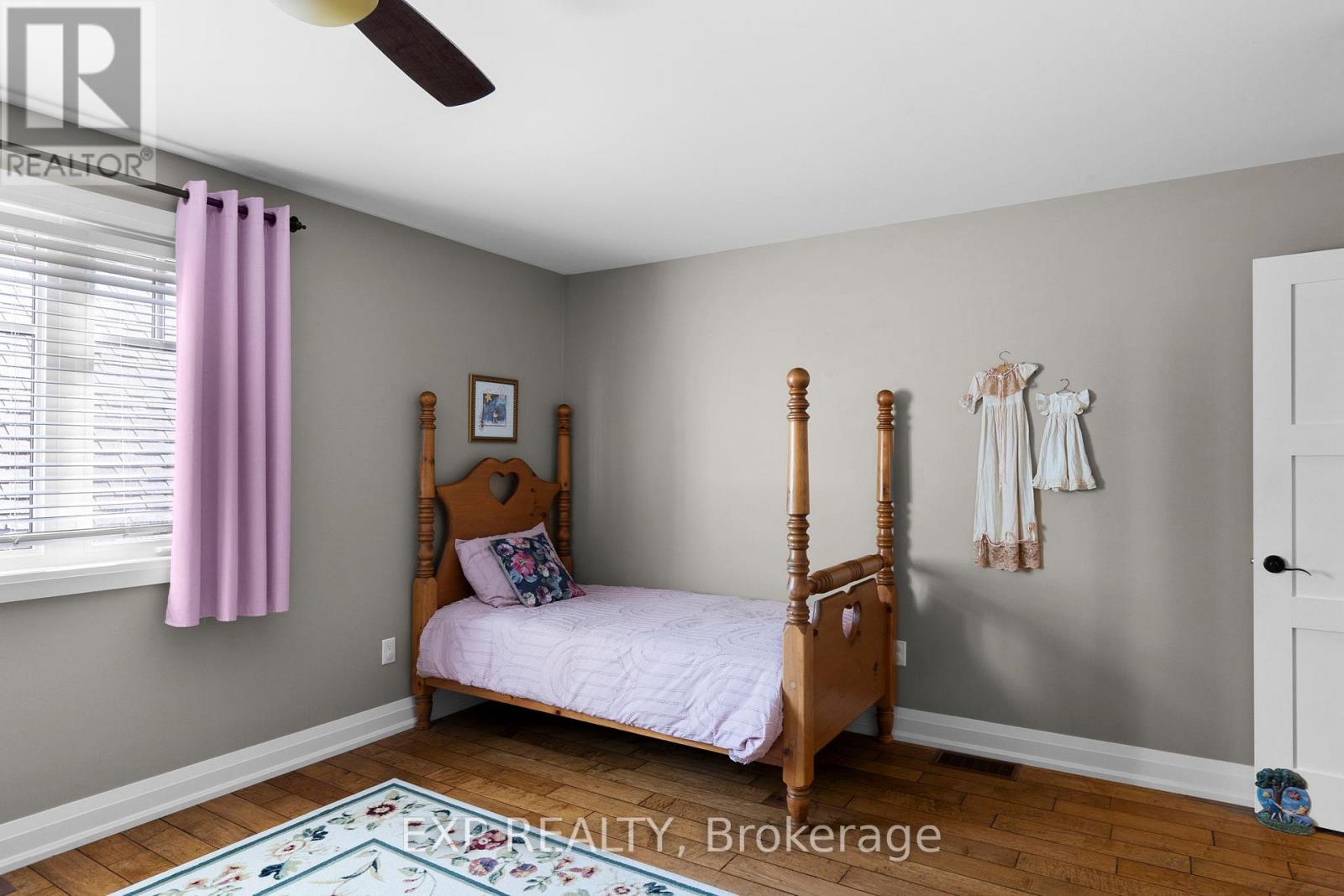 37 Landscape Drive, Oro-Medonte, Ontario  L0L 2L0 - Photo 24 - S12451598