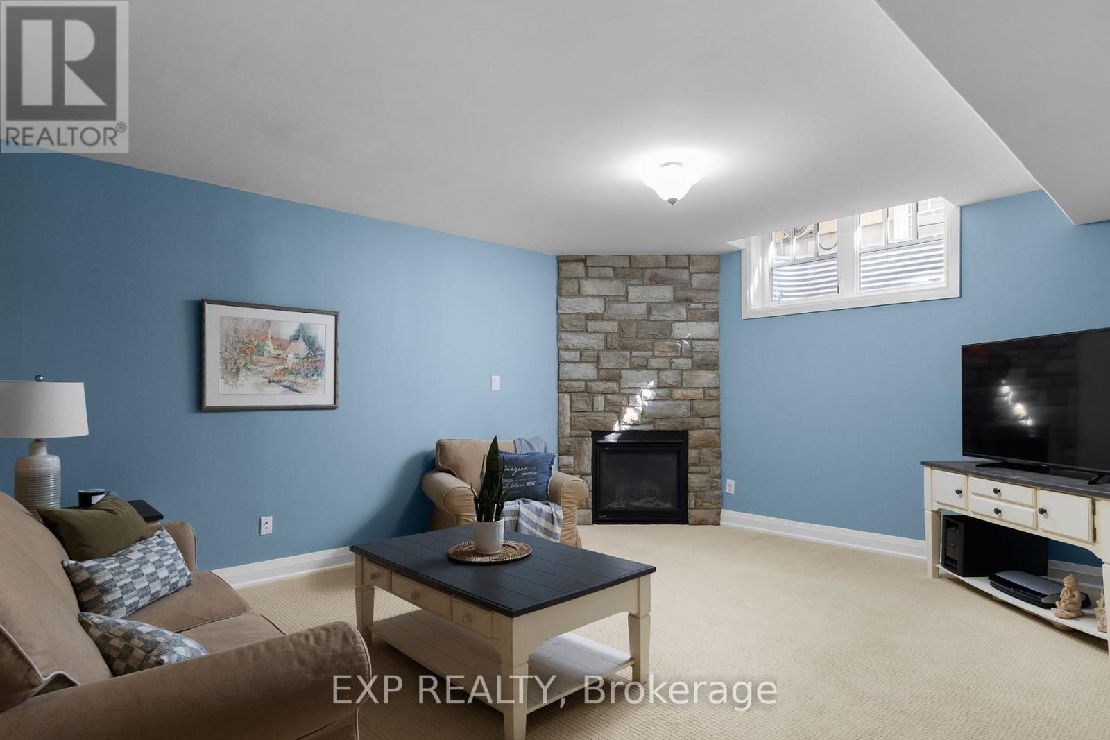 37 Landscape Drive, Oro-Medonte, Ontario  L0L 2L0 - Photo 28 - S12451598