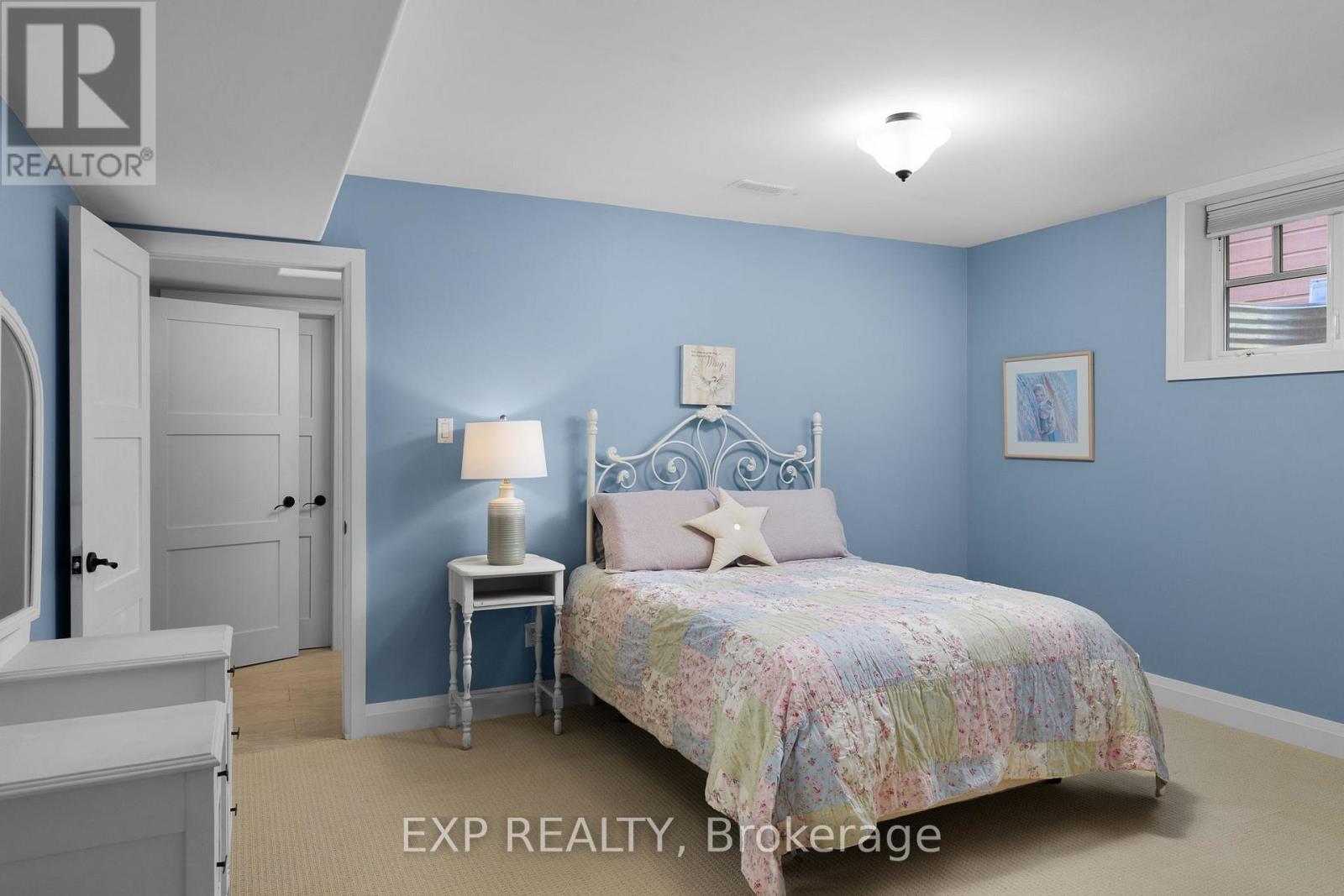 37 Landscape Drive, Oro-Medonte, Ontario  L0L 2L0 - Photo 30 - S12451598