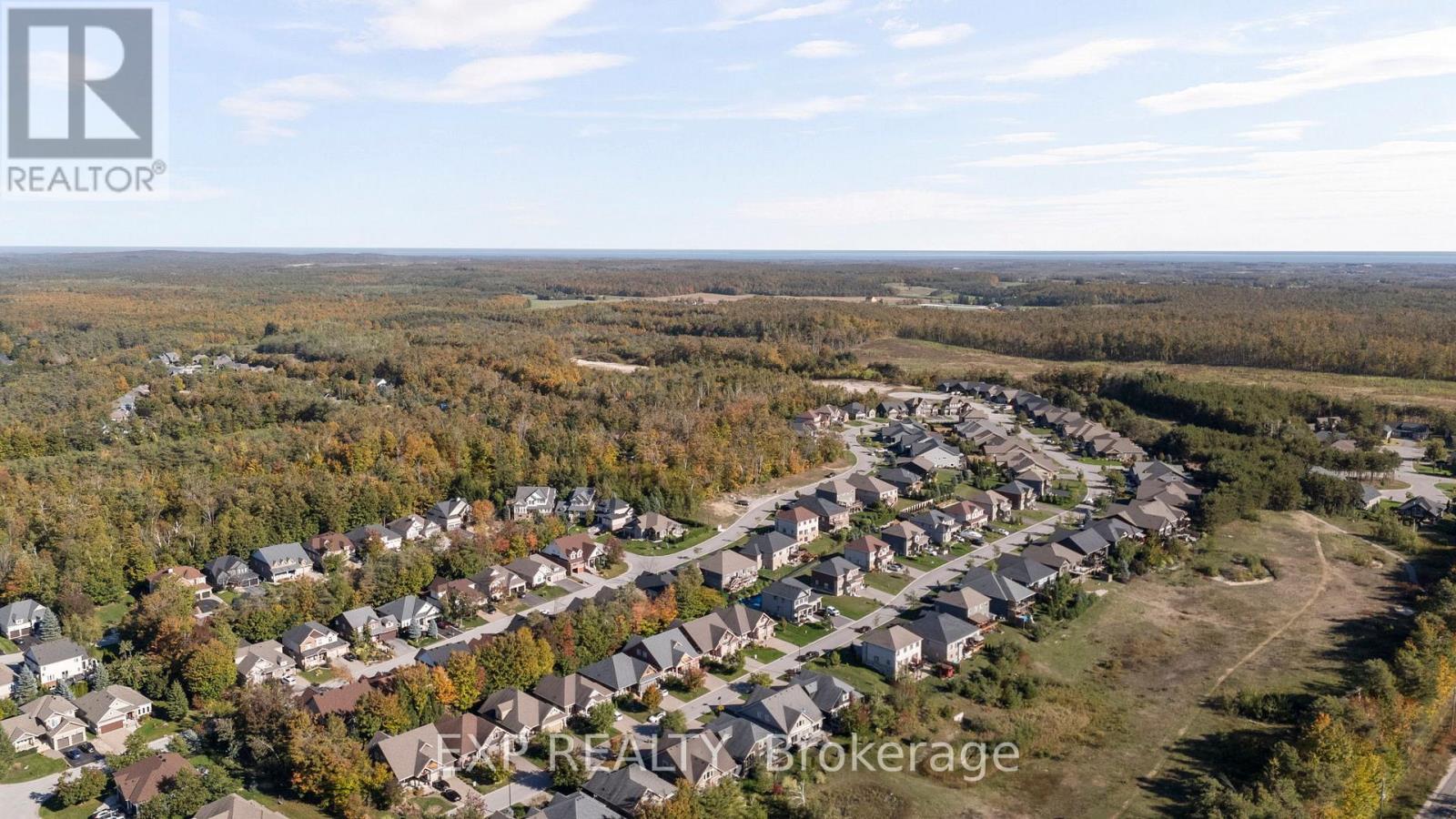 37 Landscape Drive, Oro-Medonte, Ontario  L0L 2L0 - Photo 38 - S12451598