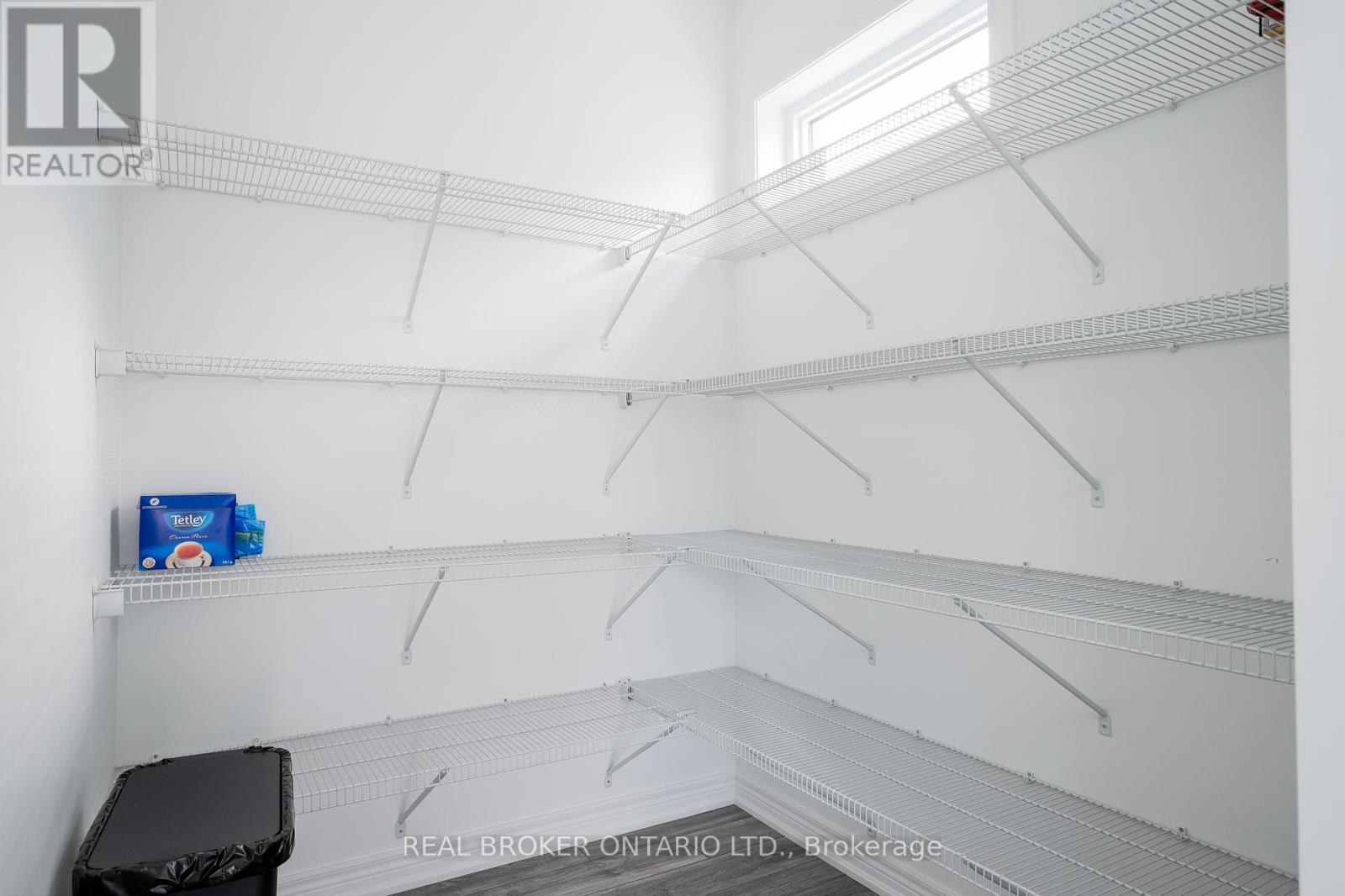 23 Kerr Street, Collingwood, Ontario  L9Y 4B6 - Photo 16 - S12451653