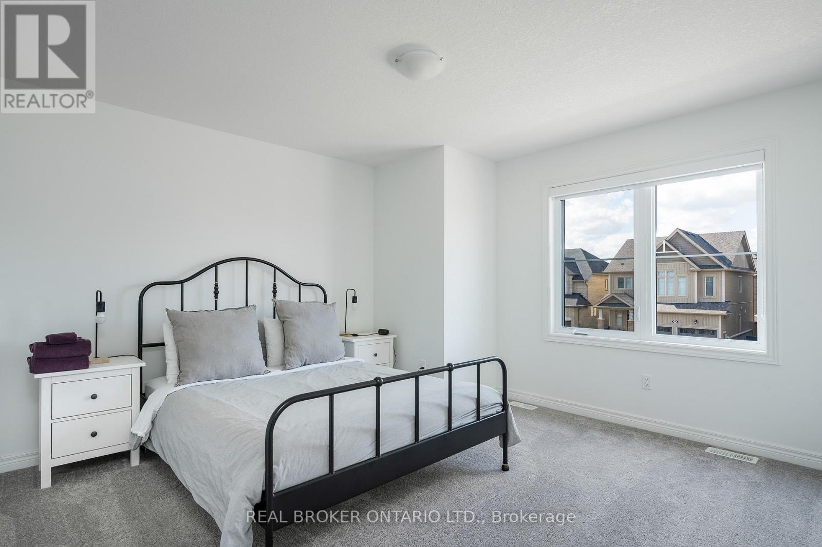 23 Kerr Street, Collingwood, Ontario  L9Y 4B6 - Photo 18 - S12451653