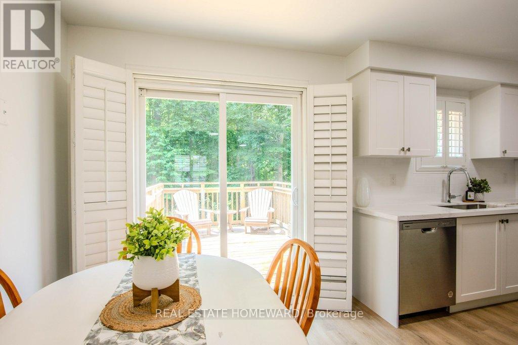 108 Hawthorne Crescent, Barrie, Ontario  L4N 9Y9 - Photo 10 - S12451664