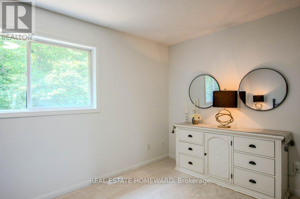 108 Hawthorne Crescent, Barrie, Ontario  L4N 9Y9 - Photo 17 - S12451664