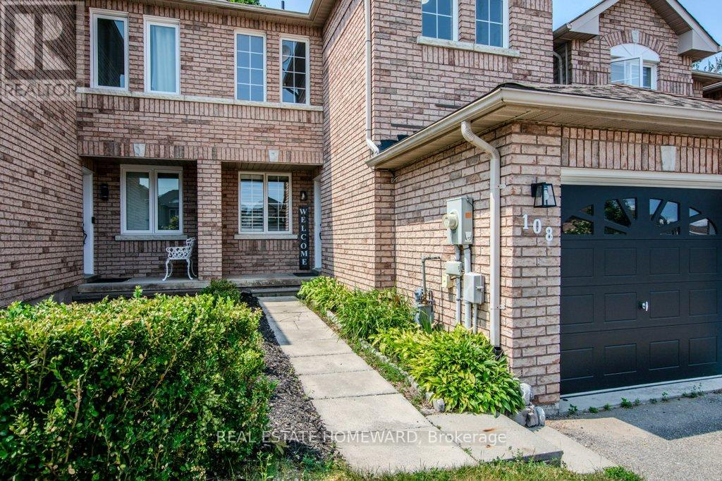 108 Hawthorne Crescent, Barrie, Ontario  L4N 9Y9 - Photo 4 - S12451664