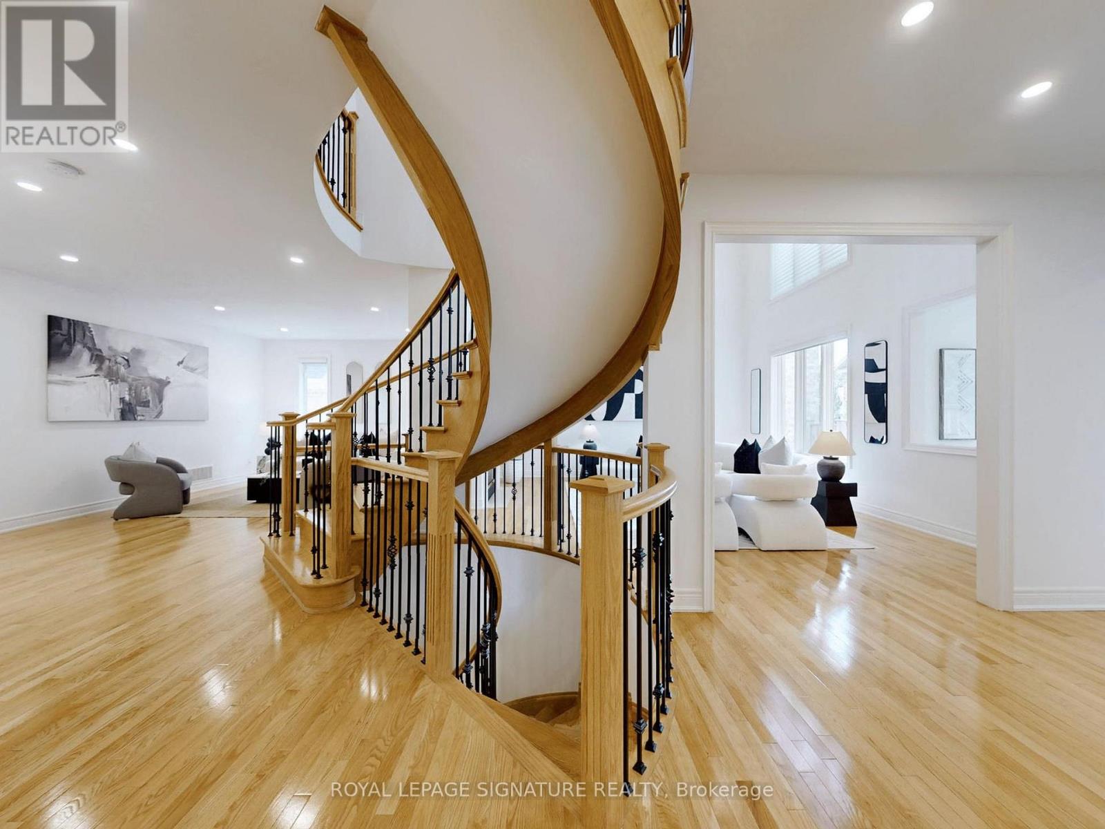 2238 Lyndhurst Drive, Oakville, Ontario  L6H 7V4 - Photo 40 - W12450862