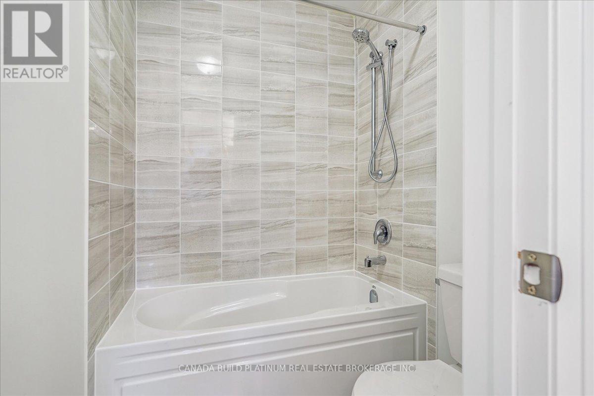 29 Gladmary Drive, Brampton, Ontario  L6Y 6K9 - Photo 30 - W12451549