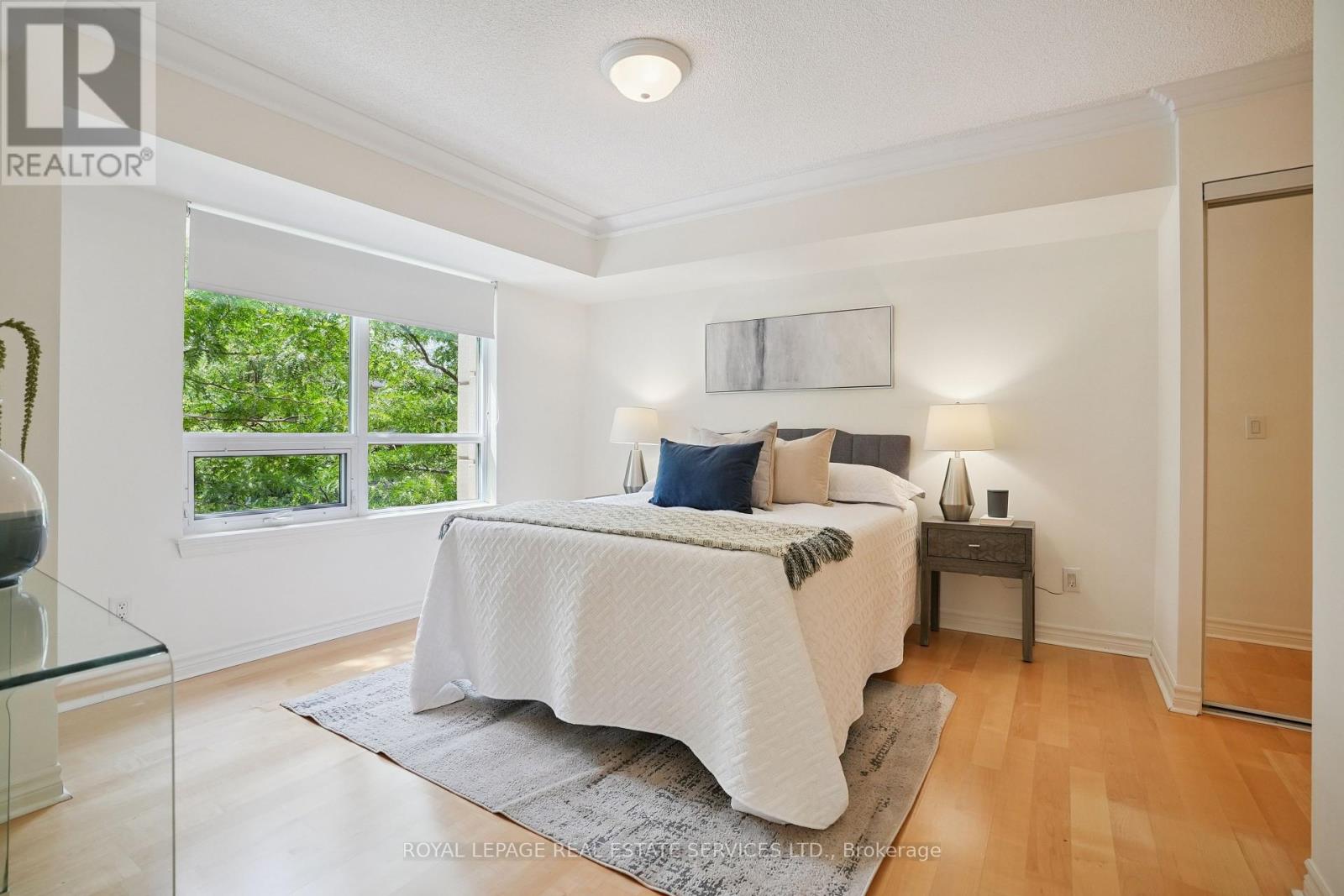 209 - 2379 Central Park Drive, Oakville (Ro River Oaks), Ontario  L6H 0E3 - Photo 19 - W12451578