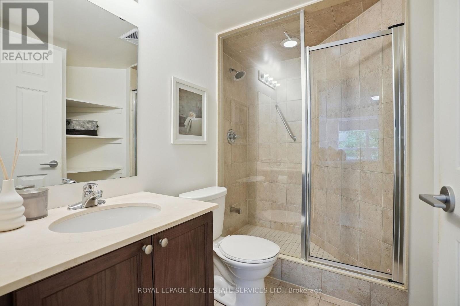 209 - 2379 Central Park Drive, Oakville (Ro River Oaks), Ontario  L6H 0E3 - Photo 22 - W12451578