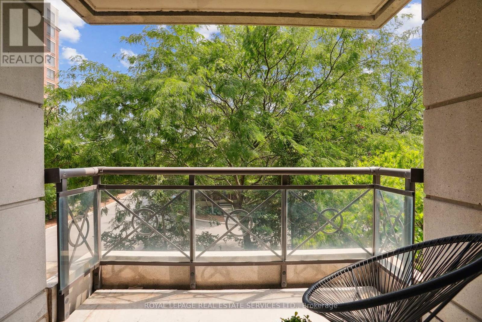 209 - 2379 Central Park Drive, Oakville (Ro River Oaks), Ontario  L6H 0E3 - Photo 27 - W12451578