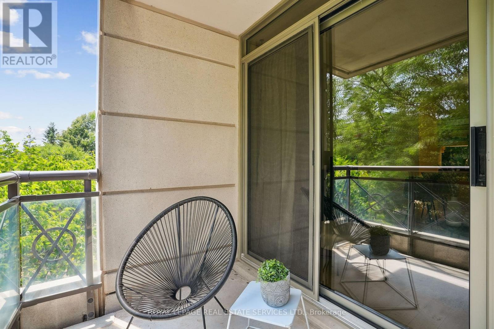 209 - 2379 Central Park Drive, Oakville (Ro River Oaks), Ontario  L6H 0E3 - Photo 28 - W12451578