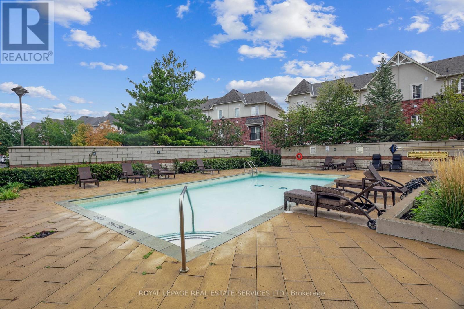 209 - 2379 Central Park Drive, Oakville (Ro River Oaks), Ontario  L6H 0E3 - Photo 36 - W12451578