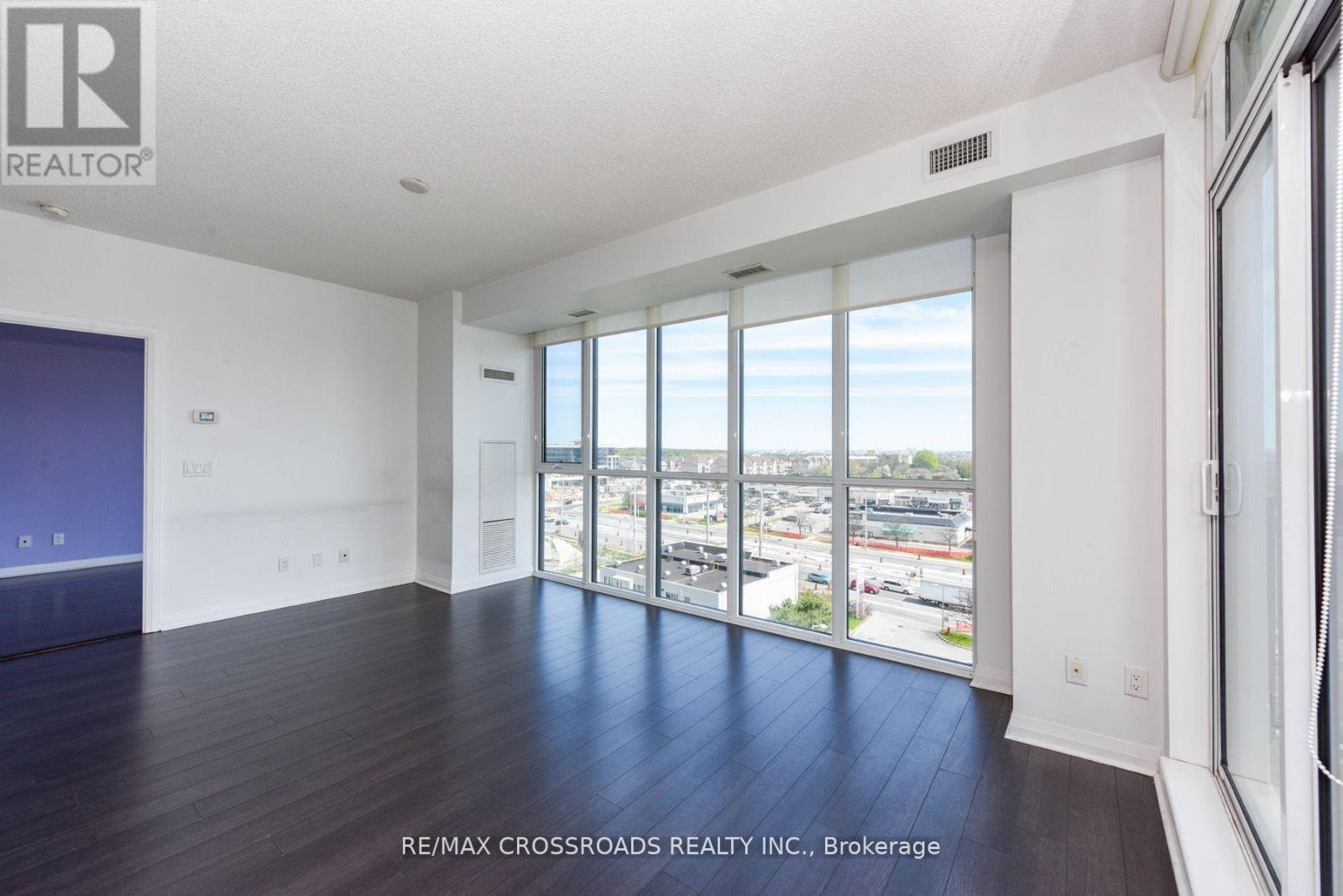 807 - 55 Eglinton Avenue W, Mississauga, Ontario  L5R 3P5 - Photo 10 - W12451580
