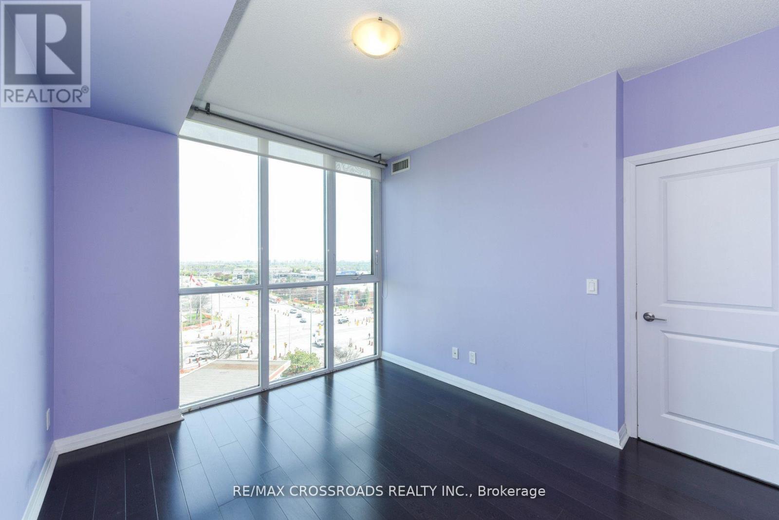 807 - 55 Eglinton Avenue W, Mississauga, Ontario  L5R 3P5 - Photo 18 - W12451580